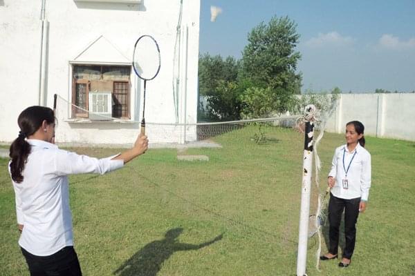 EMax Group of Institutions Ambala Campus photo 9